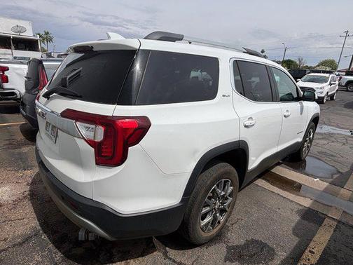 Summit White 2023 GMC Acadia FWD SLT