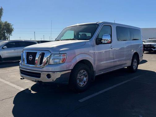 2017 Nissan NV Passenger NV3500 HD SL V8