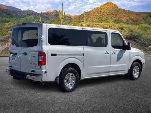 2017 Nissan NV Passenger NV3500 HD SL V8
