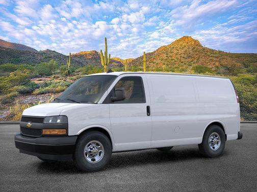 Summit White 2026 Chevrolet Express 2500 LT