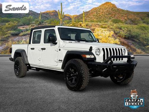 2022 Jeep Gladiator Sport