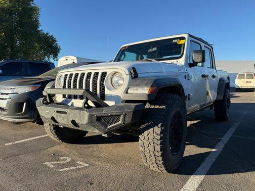 2022 Jeep Gladiator Sport