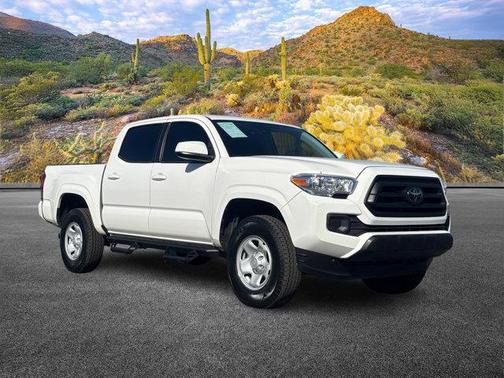 2022 Toyota Tacoma SR