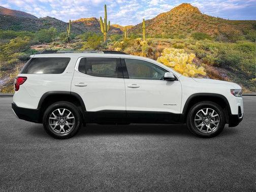 2023 GMC Acadia FWD SLT