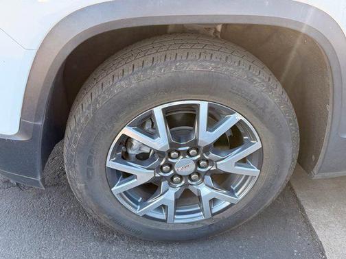 2023 GMC Acadia FWD SLT