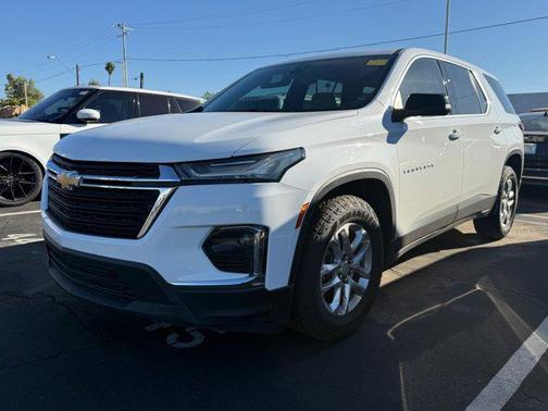 2022 Chevrolet Traverse LS