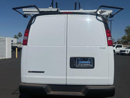 2025 Chevrolet Express 2500 RWD 2500 Regular Wheelbase WT