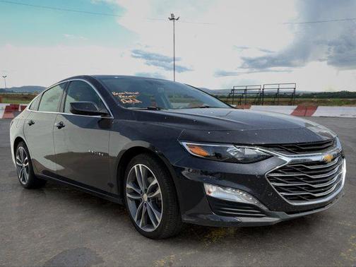 Dark Ash Metallic 2023 Chevrolet Malibu FWD 1LT