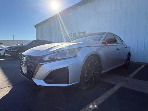 2024 Nissan Altima SR FWD