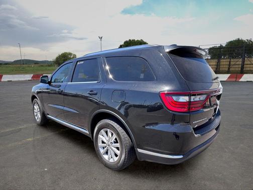 DB Black Clearcoat 2023 Dodge Durango SXT AWD