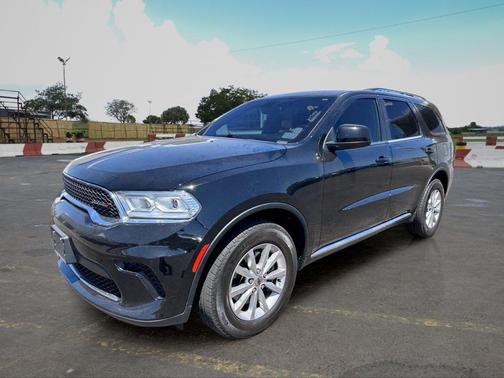 DB Black Clearcoat 2023 Dodge Durango SXT AWD