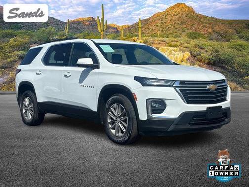 2023 Chevrolet Traverse LT Cloth