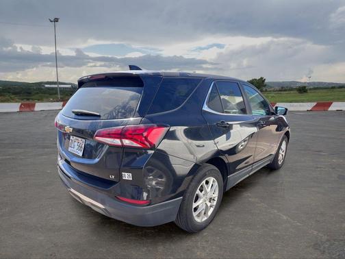 Mosaic Black Metallic 2023 Chevrolet Equinox 1LT