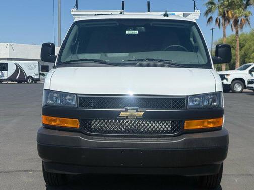 2025 Chevrolet Express 2500 RWD 2500 Regular Wheelbase WT
