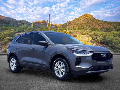 Carbonized Gray Metallic 2024 Ford Escape Active