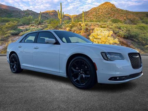 2022 Chrysler 300 S