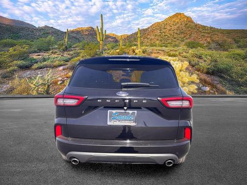 Black Metallic 2024 Ford Escape ST-Line