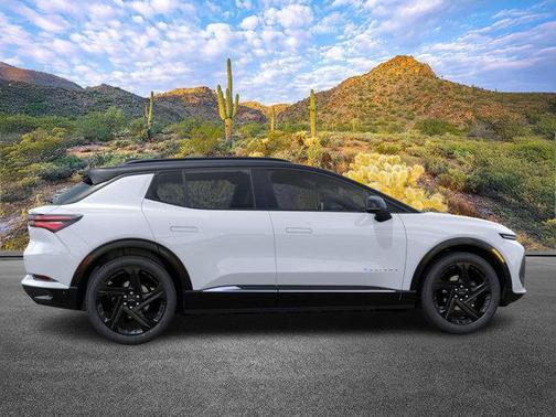 2026 Chevrolet Equinox EV RS