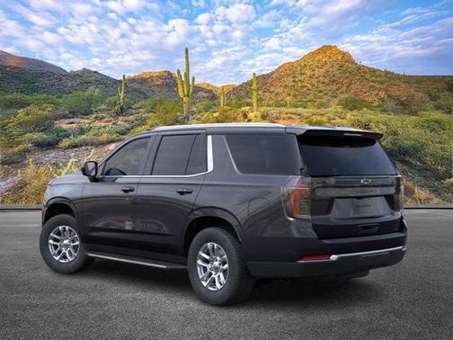 2025 Chevrolet Tahoe LS