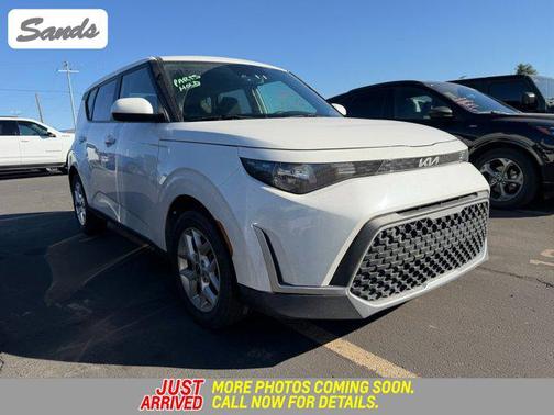 2023 Kia Soul LX