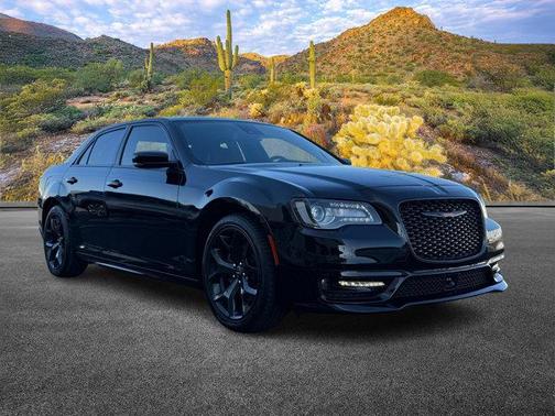 2022 Chrysler 300 S