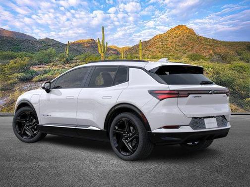 2025 Chevrolet Equinox EV RS