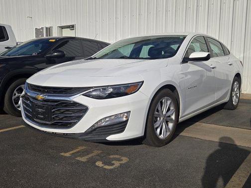 2022 Chevrolet Malibu FWD LT