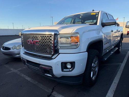 2015 GMC Sierra 2500 Denali