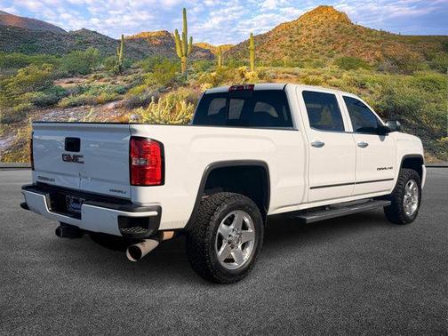 2015 GMC Sierra 2500 Denali