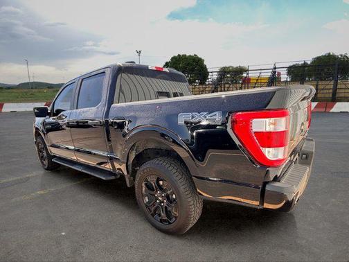 Agate Black Metallic 2022 Ford F-150 XL