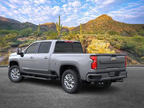 2025 Chevrolet Silverado 3500 High Country