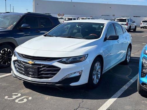 2022 Chevrolet Malibu FWD LT