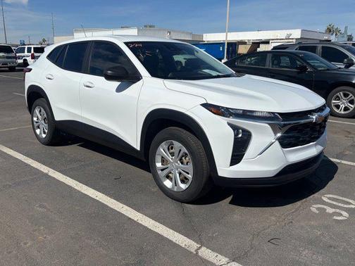 2024 Chevrolet Trax LS