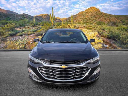 Mosaic Black Metallic 2023 Chevrolet Malibu FWD 1LT