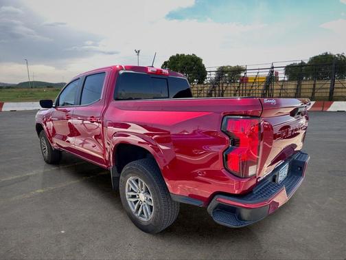 Radiant Red Tintcoat 2023 Chevrolet Colorado LT
