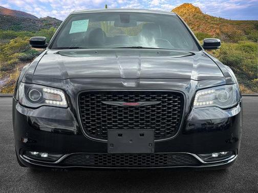 2022 Chrysler 300 S
