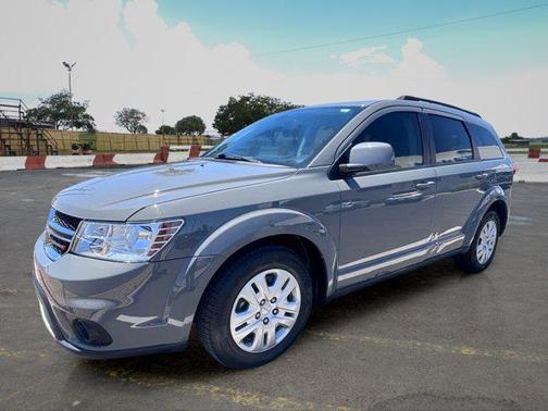 Destroyer Gray Clearcoat 2019 Dodge Journey SE