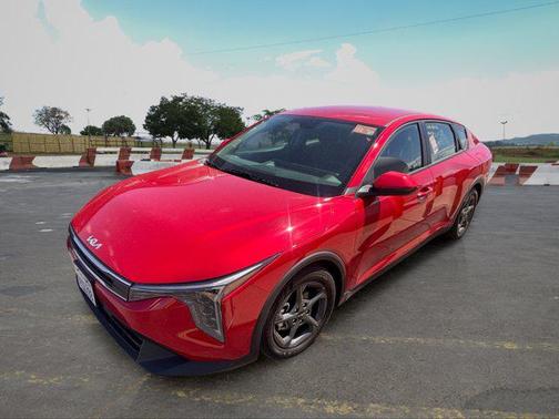 Currant Red 2025 Kia K4 LXS