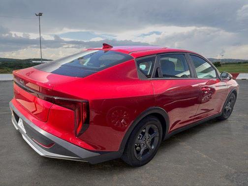Currant Red 2025 Kia K4 LXS
