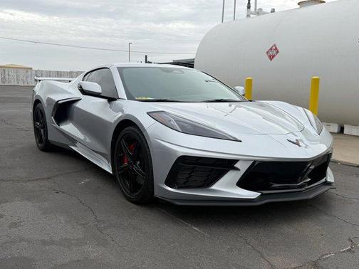 2026 Chevrolet Corvette Stingray w/1LT