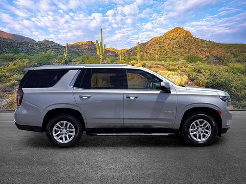 Sterling Gray Metallic 2024 Chevrolet Tahoe LT