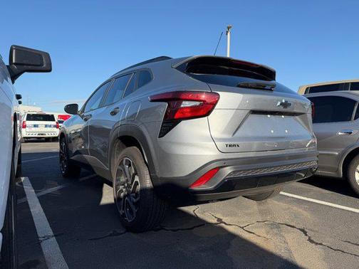 2025 Chevrolet Trax FWD 2RS