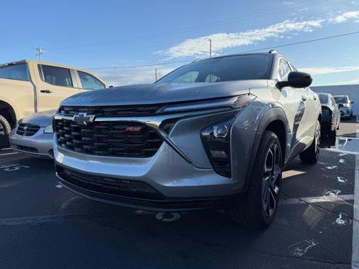 2025 Chevrolet Trax FWD 2RS