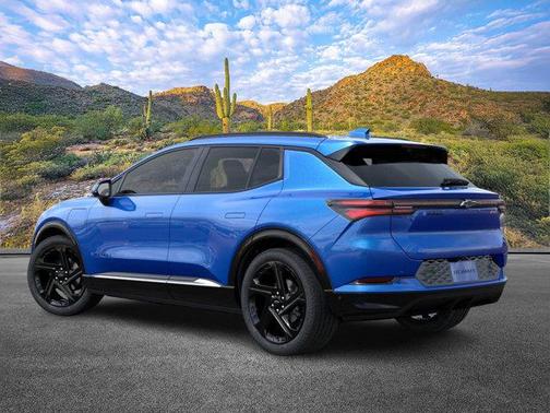 2025 Chevrolet Equinox EV RS