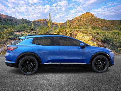 2025 Chevrolet Equinox EV RS