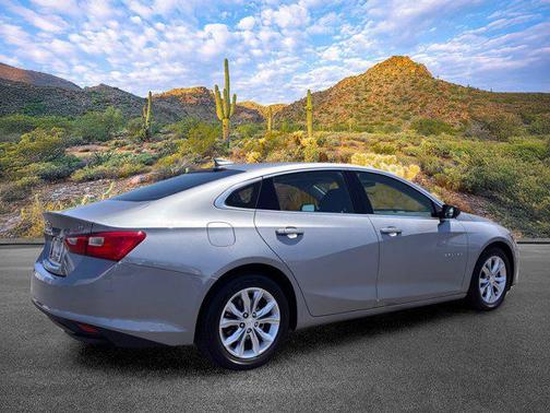 Sterling Gray Metallic 2023 Chevrolet Malibu FWD 1LT