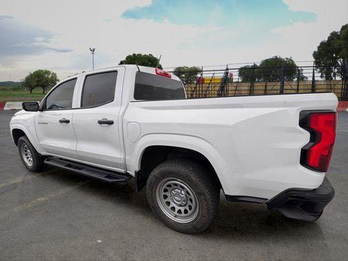 Summit White 2023 Chevrolet Colorado WT