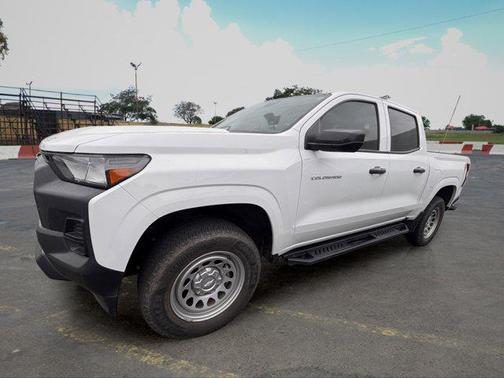 Summit White 2023 Chevrolet Colorado WT