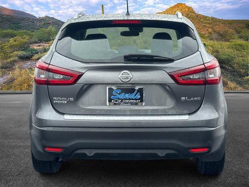 2022 Nissan Rogue Sport SL
