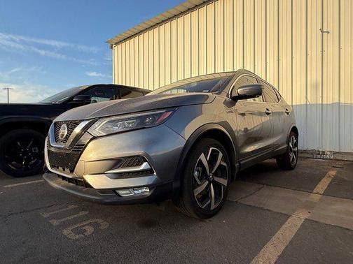 2022 Nissan Rogue Sport SL